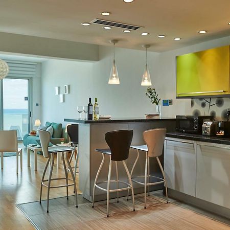 Finikoudes Luxury Apartments 拉纳卡 外观 照片