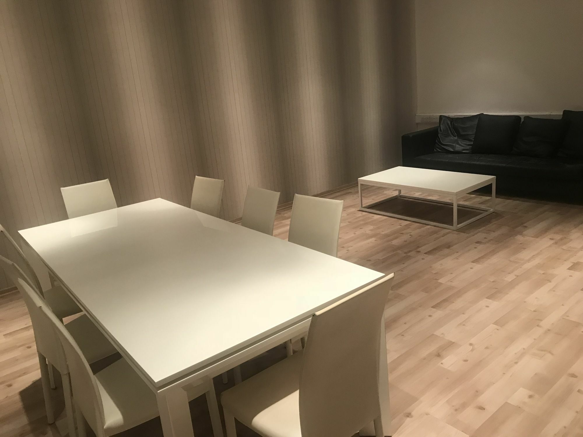 Finikoudes Luxury Apartments 拉纳卡 外观 照片