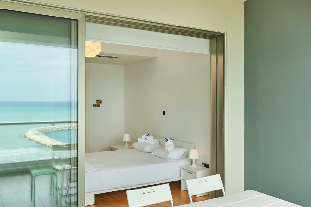Finikoudes Luxury Apartments 拉纳卡 外观 照片