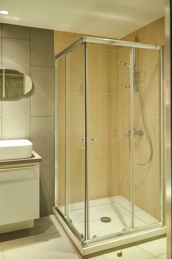 Finikoudes Luxury Apartments 拉纳卡 外观 照片
